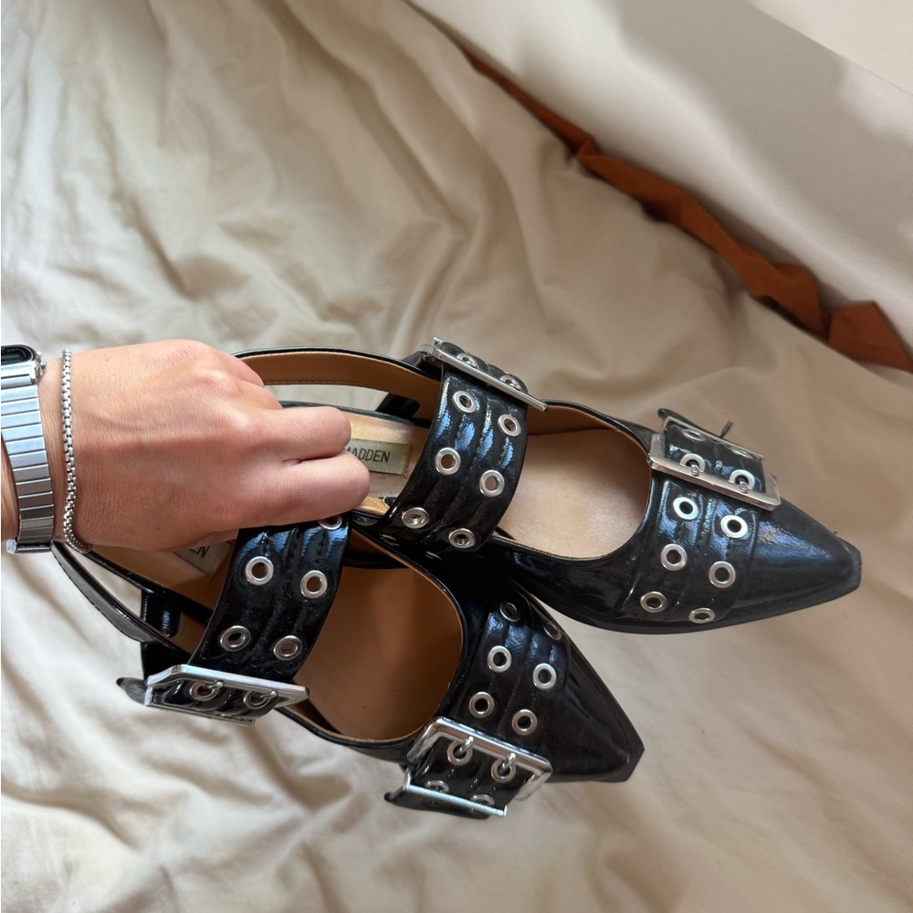 Steve Madden Black Patent Pointed-Toe Flats with Grommet Straps